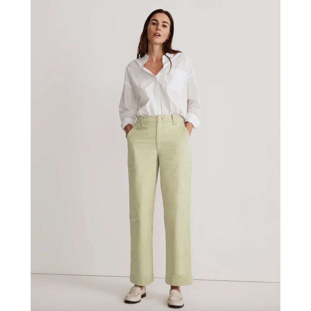 Madewell Relaxed Chino Pants in Pale Lichen Light Green Size 8 Office Basic